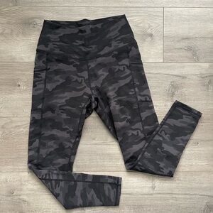 Colorfulkoala Camouflage workout yoga Leggings with pockets size medium